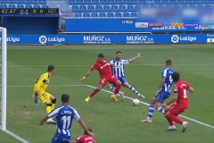 皇马争抢巴塞罗那看中的年轻球员格伊，足坛转会风云再起